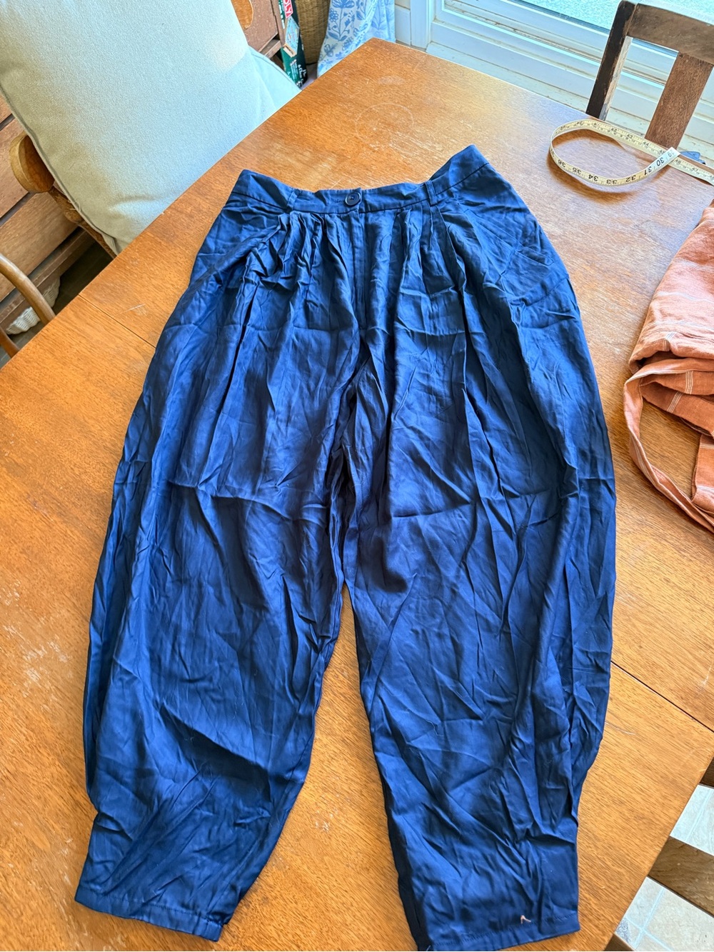 Anthropologie Navy Balloon Pleated Relaxed Tapered Pants